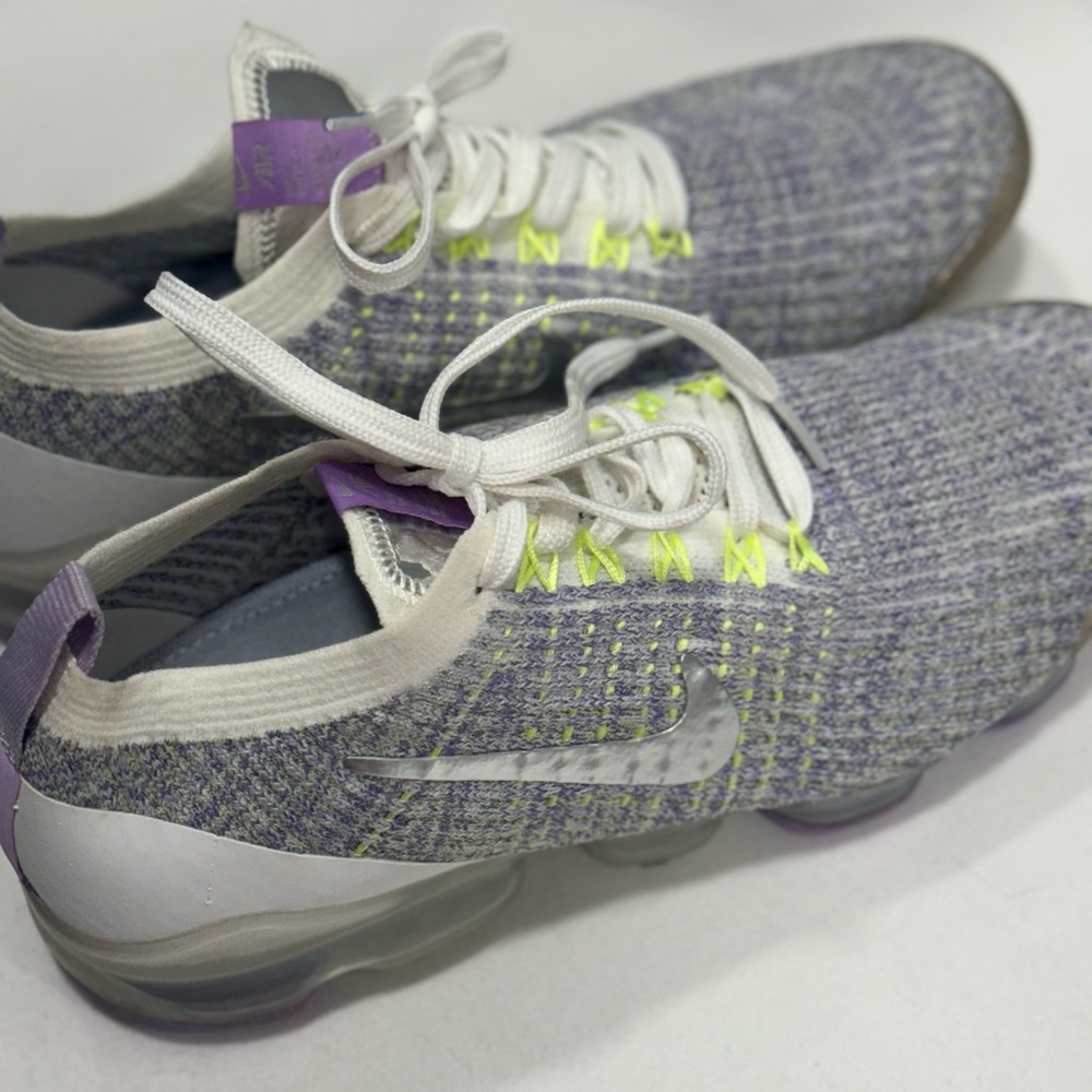 Wmns Air VaporMax Flyknit 3 “Barely Volt” Size 8.5